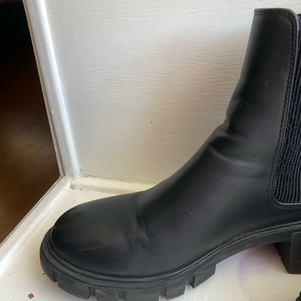 Steve Madden Black Boots - Picture 7 of 12